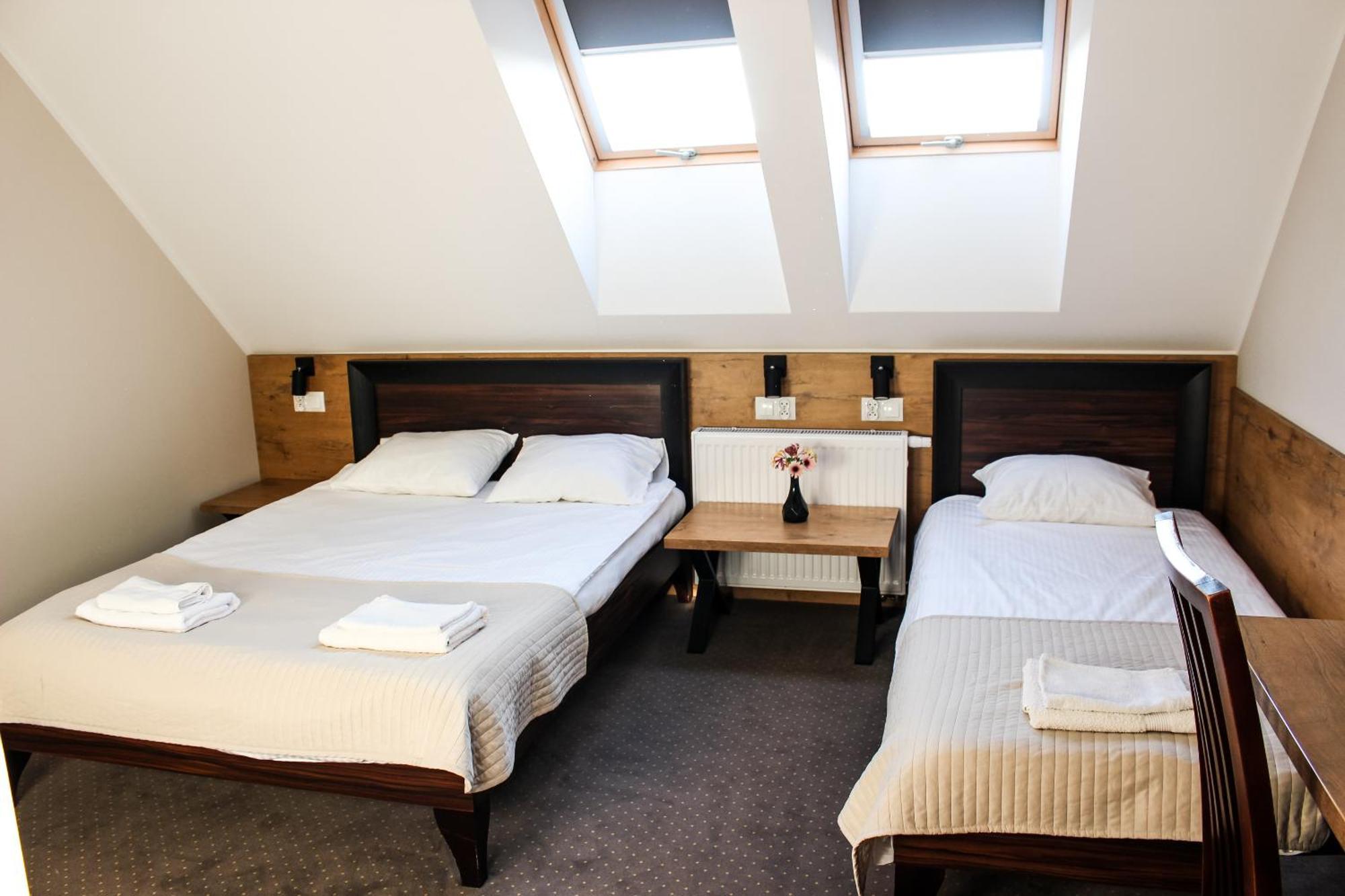 Regina Hotel *